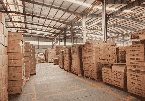Essential oil bottles packaging warehouse
